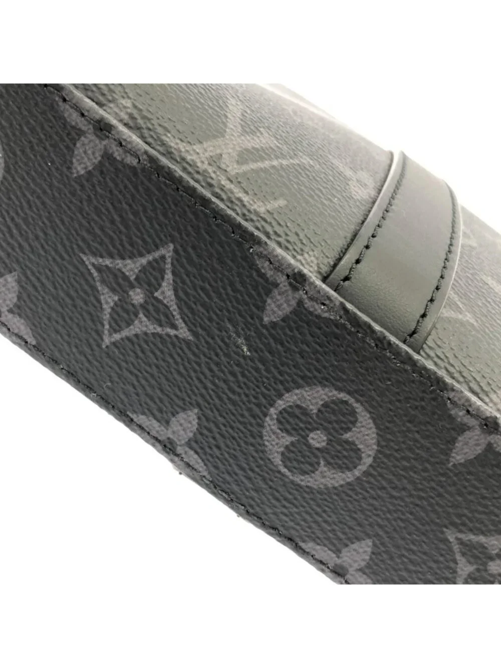 Louis Vuitton Monogram Eclipse Sac Plat Cross